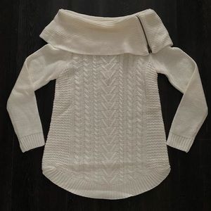 White sweater *NWT*